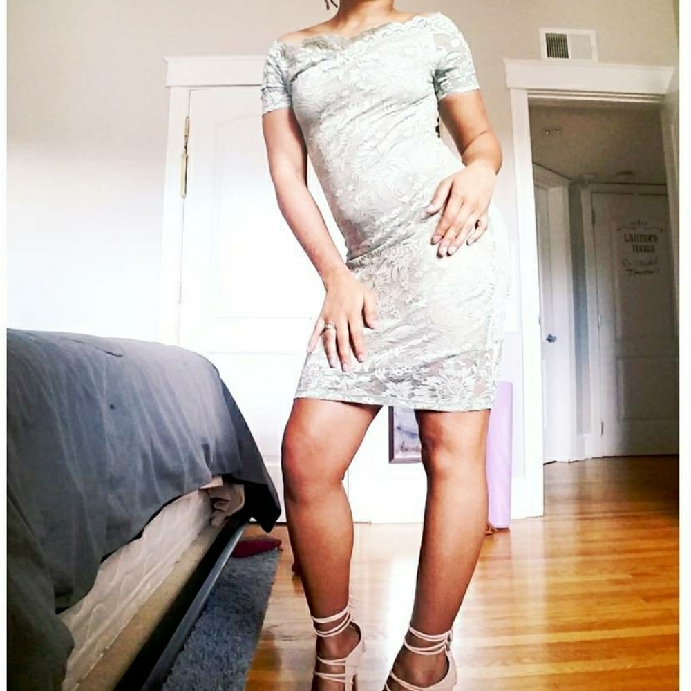 Lace Dress (Mint Green)